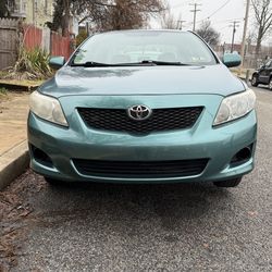 Se vende Toyota Corolla 2010