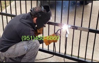 Weld metal fence gate