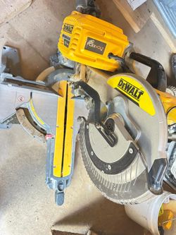 Style saw dewalt