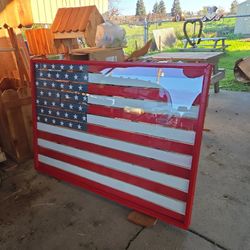 WOODEN AMERICAN FLAG