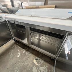 🥪🥙True TSSU-60-16-HC 60" TSSU Series Sandwich/Salad Prep Table w/ Refrigerated Base, 115v🥪🥙