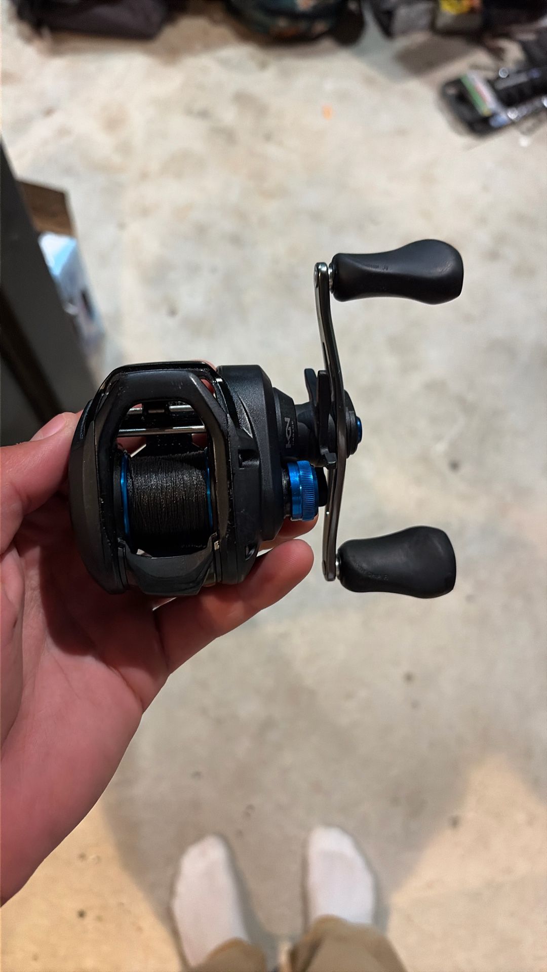 Shimano Slx 150 baitcaster paired with a Daiwa Procaster 80 length 7’3 Line 10 20 Lbs and lure 1/4 1oz SECT 1pc