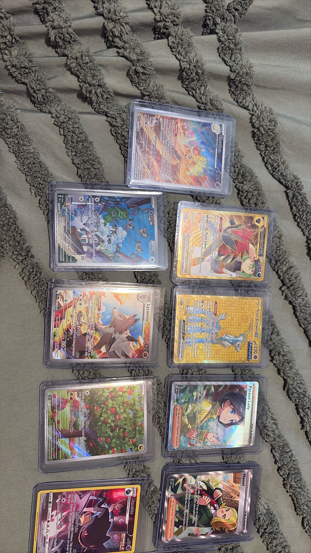 Pokémon Cards.