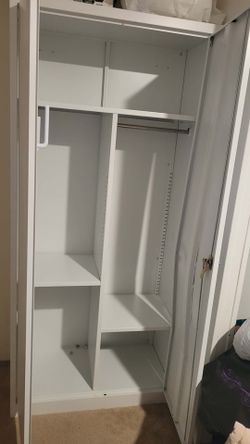 Metal cabinet