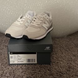 New Balance 574 Little Kids Grey/White Sneakers size 12