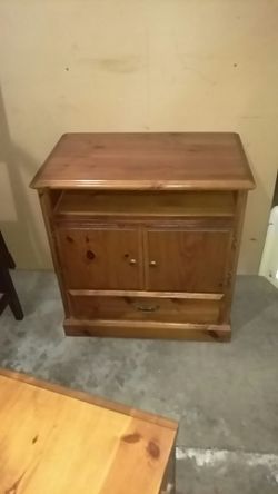 Night stand / TV stand