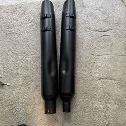 Brand New Stock Harley Davidson Mufflers 