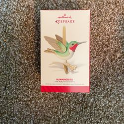 Hallmark Collectible Ornament -Beauty Of Birds Series 