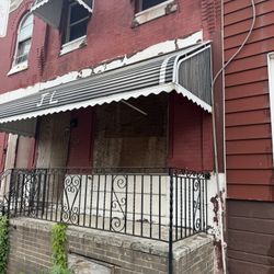 BIG HOUSE FOR SALE IN NORTH PHILLY ON A WIDE BLOCK NEAR BROAD ST 19132