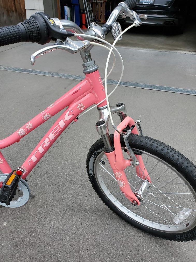 trek mt60 pink
