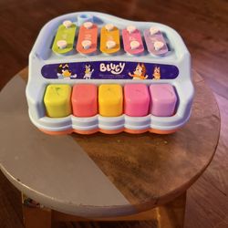 FREE Bluey Play Along Piano