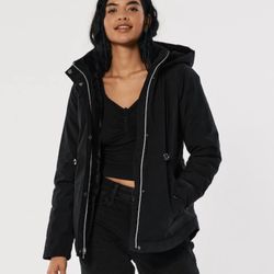 Hollister M  Winter Weather Rain Jacket 