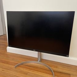 LG 27UK850-W 27" 4K UHD IPS Monitor with HDR10 with USB Type-C Connectivity and FreeSync, White