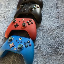 Xbox One S/X Controllers 