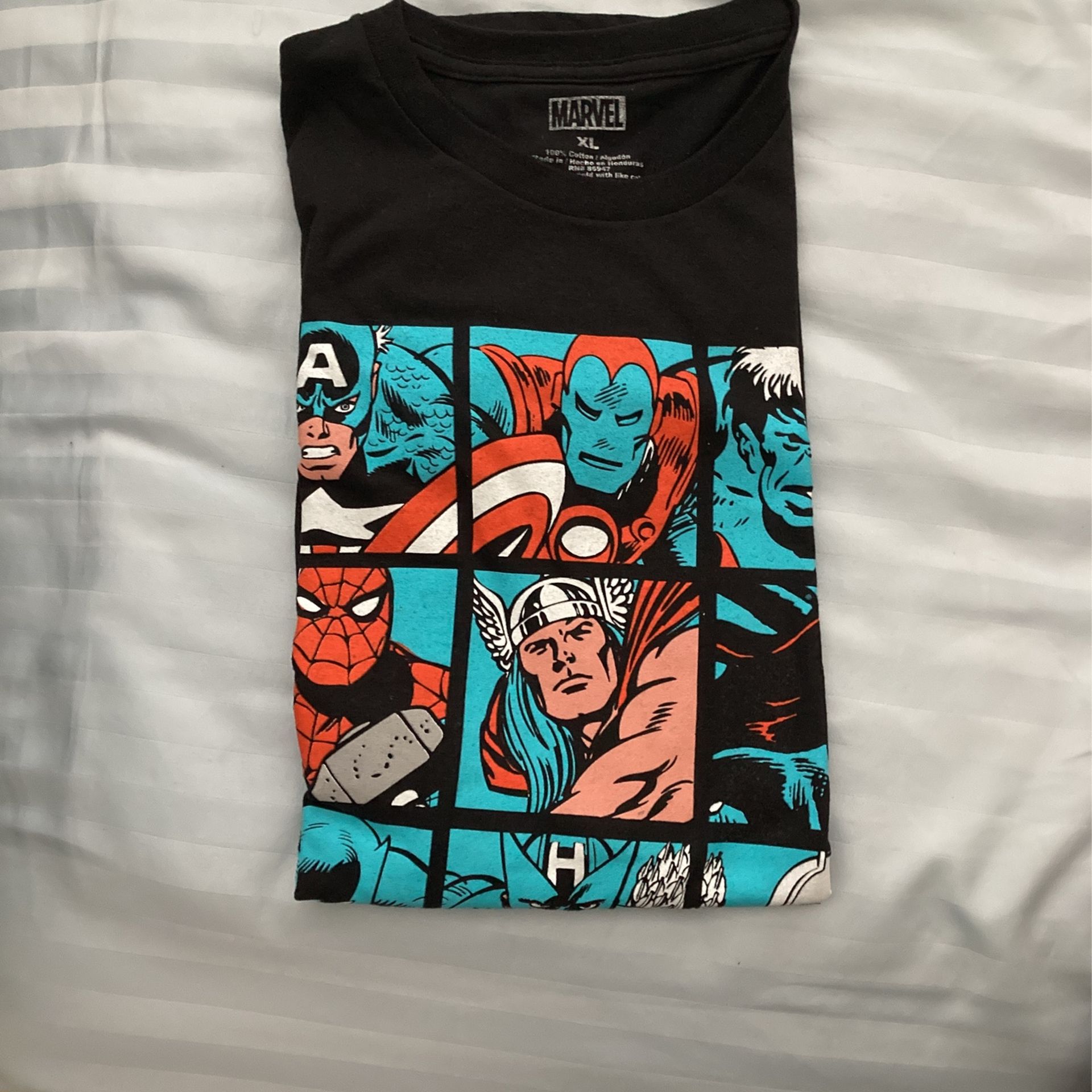 Marvel Shirt XL