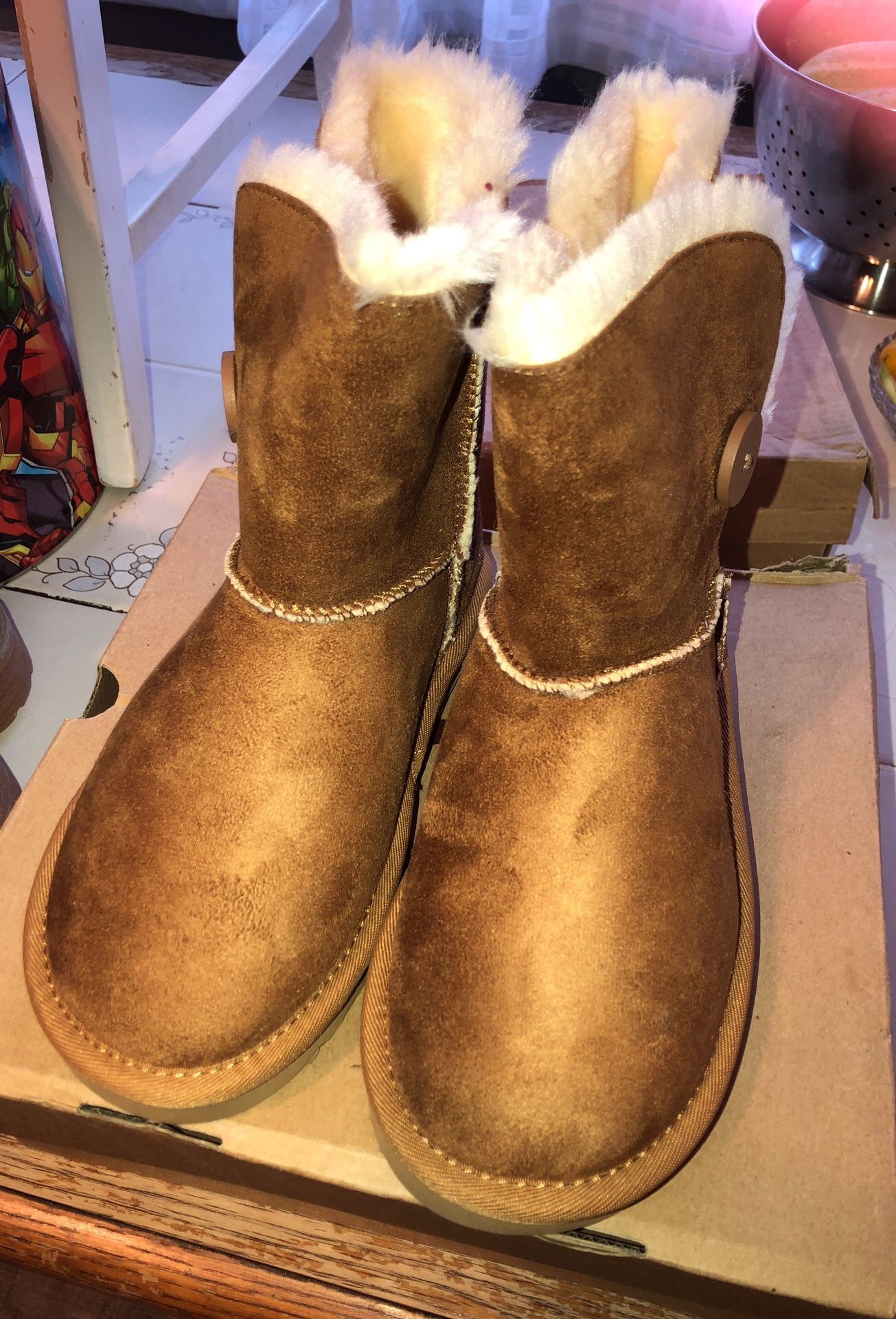 Little girls brown boots