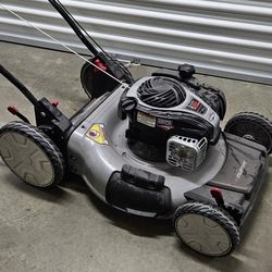 Brand new 21" Murray lawnmower