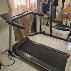 Treadmill Like New
