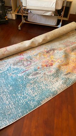 Area rug 9’ x 12’