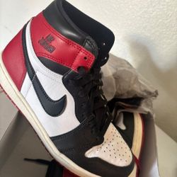Shoe