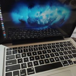 MacBook Pro 13 Inch