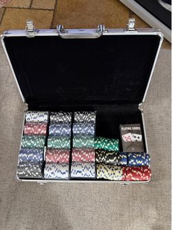 Poker Chip Set with Playing Cards