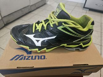 Mizuno Wave Lightning Z3 Women's Volleyball Shoes 9.5