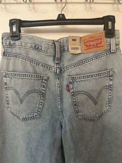 NEW LEVI’S Middy Wide Leg Ankle Jeans-  size 28” x 27”