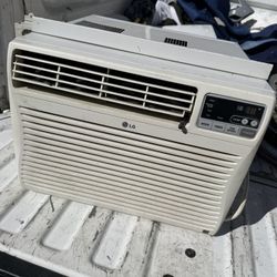 Window AC -10,000 BTU