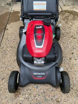 Honda HRN216 Lawn Mower