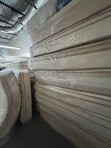 Luxury Saatva & Tempur-Pedic Mattresses – 50-80% Off! • Brand New, Minor Blemishes (Nothing That Affects Comfort) • King, Queen, Full, T