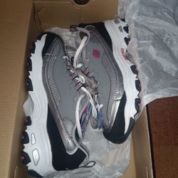 Skechers Women's Tennis Shoes 