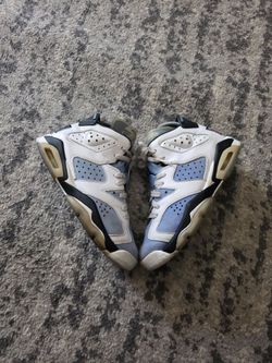 Air Jordan 6 Retro GS, Kids' Size 5Y, Pre-owned - University Blue/White-Black