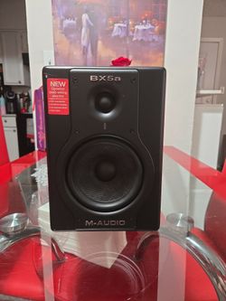 M audio BX5a