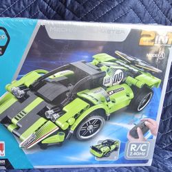 STEM Building Toys for Kids with 2-in-1 Remote Control Racer Snap Together Engineering Kits Early Learning Racecar Building Blocks - Best Gift for 6 7