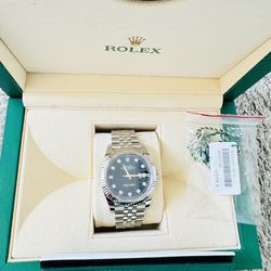 ROLEX (Authentic With Papers And Receipts)
