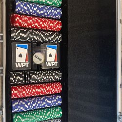 Poker Set!!! MAKE AN OFFER!!! Just Dont Need It Anymore!