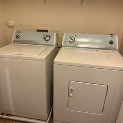 Whirlpool Washer/Dryer Set