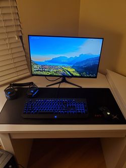 Monitor 144hz , Razer Keyboard, Headset and Mouse Wireless (gaming specs)