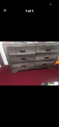 Dresser 80$
