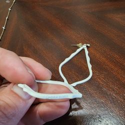 Kendra Scott White Sophee Drop Earrings – Like New!