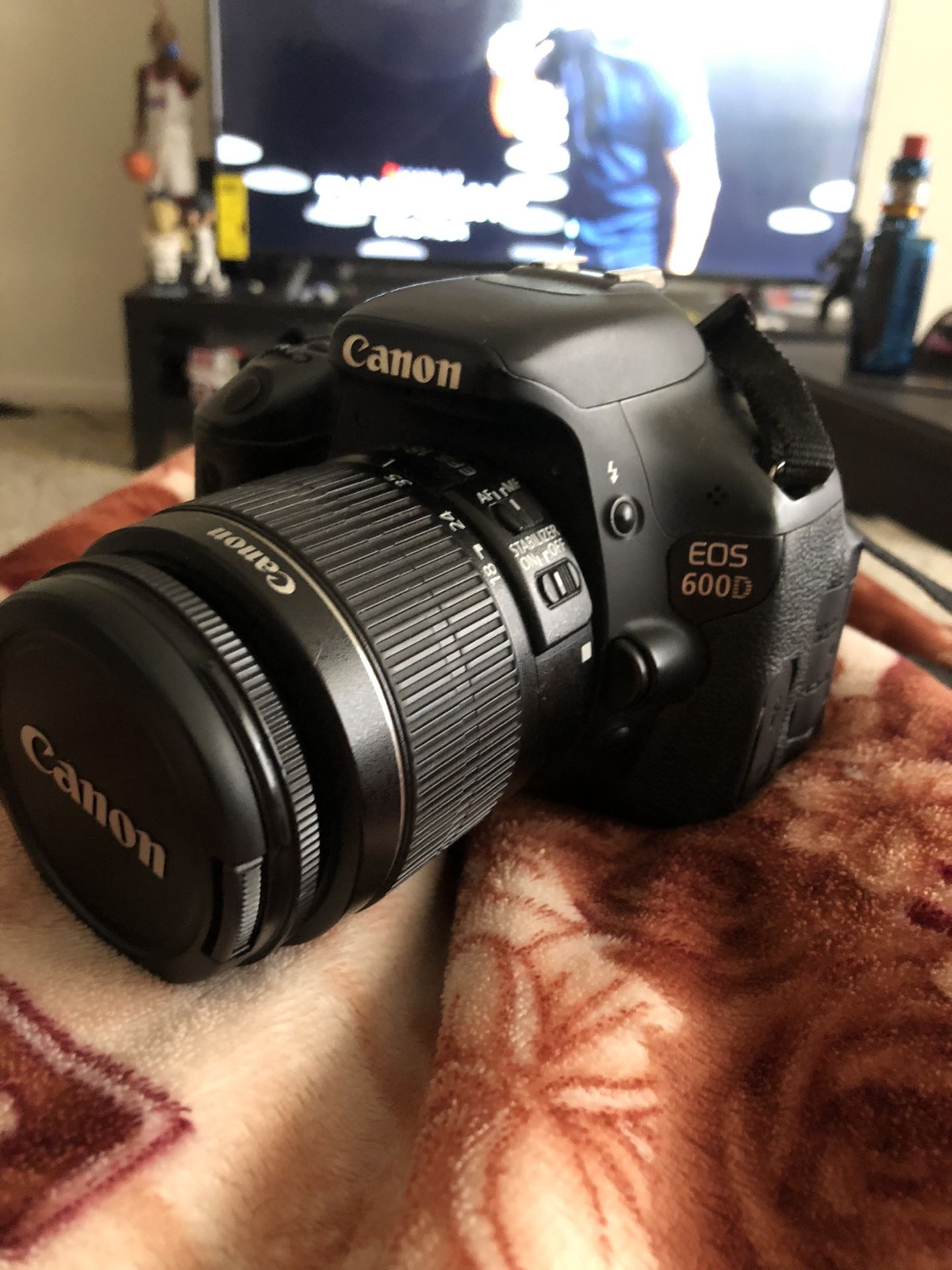 canon 600d camera