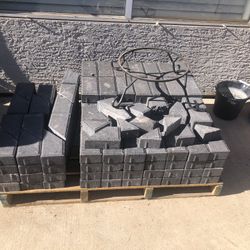 Black Holland pavers with quarter minus