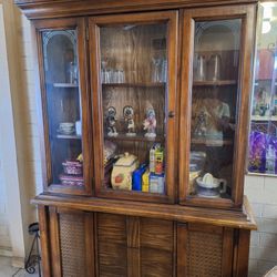 China Cabinet solid wood