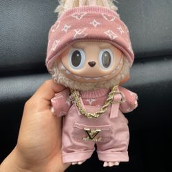 Labubu Outfit 
