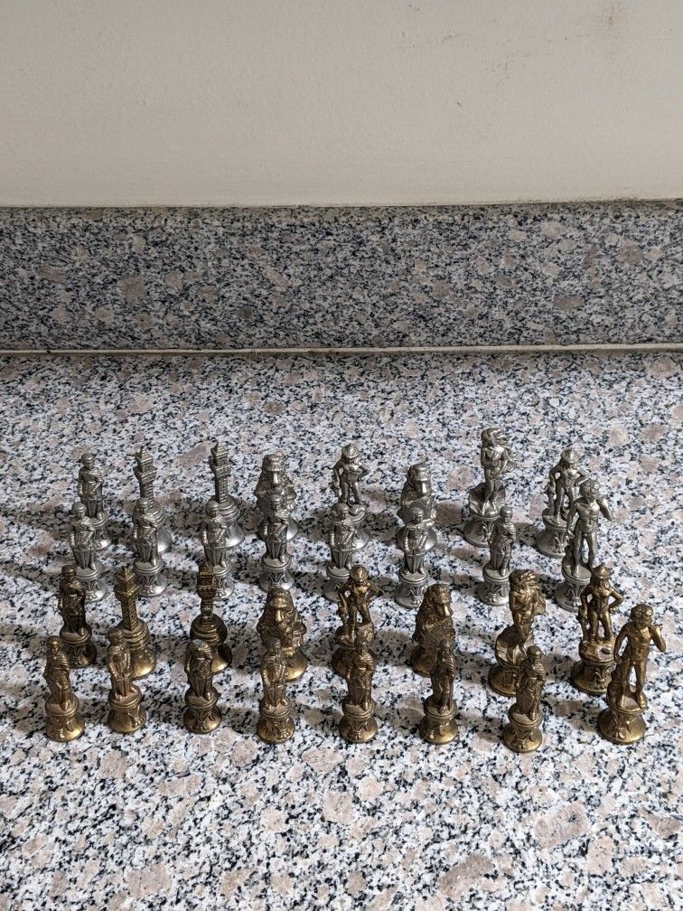 Chess Set Pieces pewter Renaissance Florentine Michelangelo 