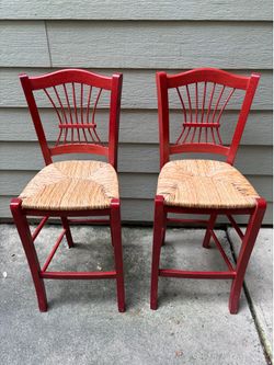 2 Bar Stools