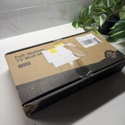 TV Wall Mount VESA Mount Brand New In Box 