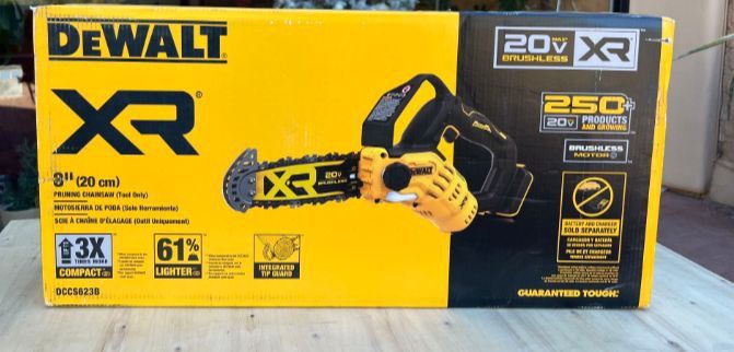DeWalt 20v Battery Powered 8" Chainsaw