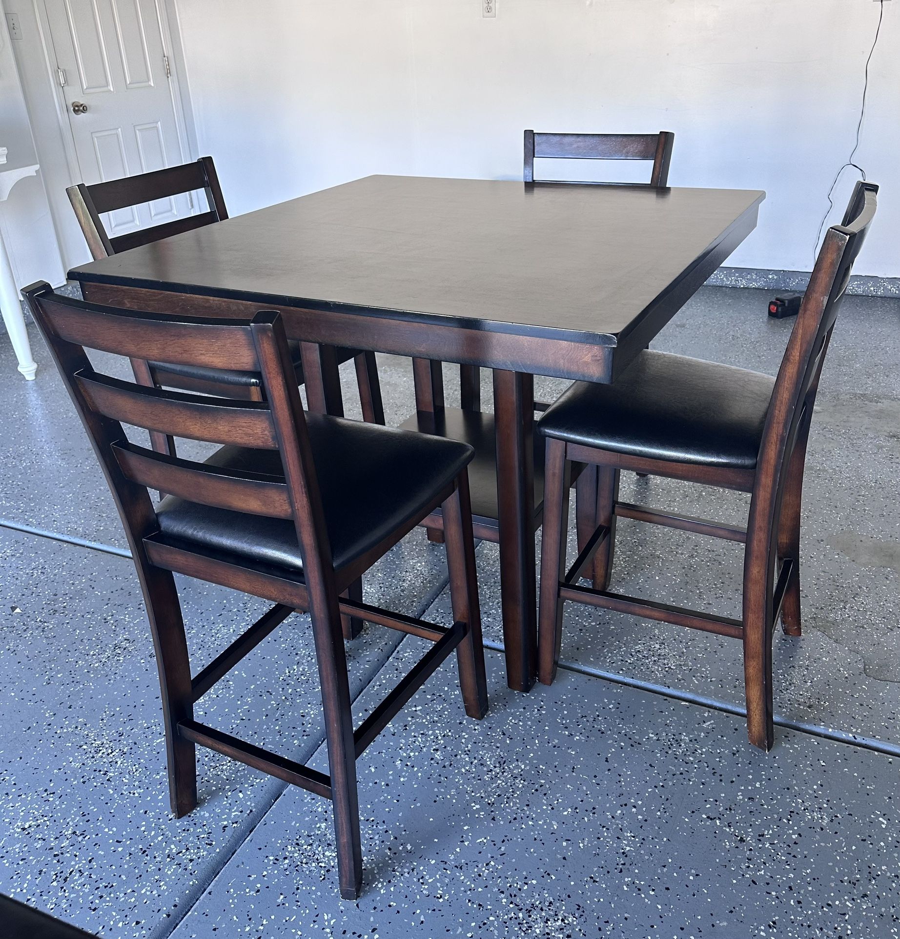 Dinning Table And Coffee Table